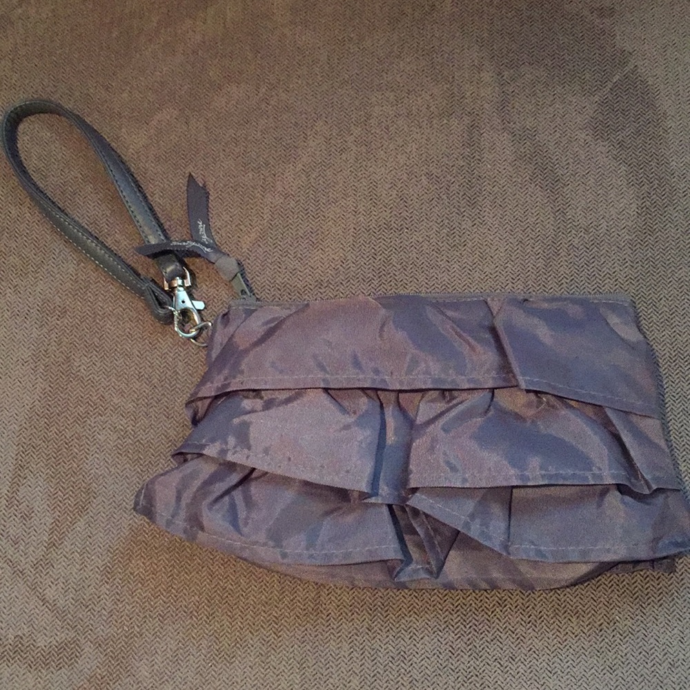 Thirty-one Wristlet.